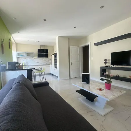 Appartement Comfort Jacuzzi New In Nilvange