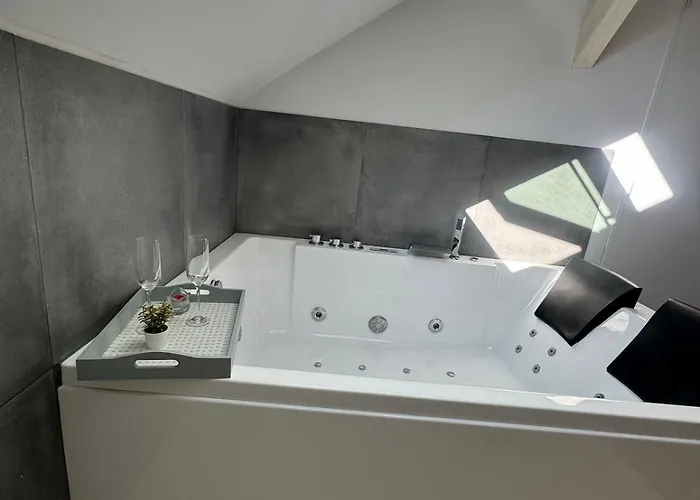 Apartament Comfort Jacuzzi New In